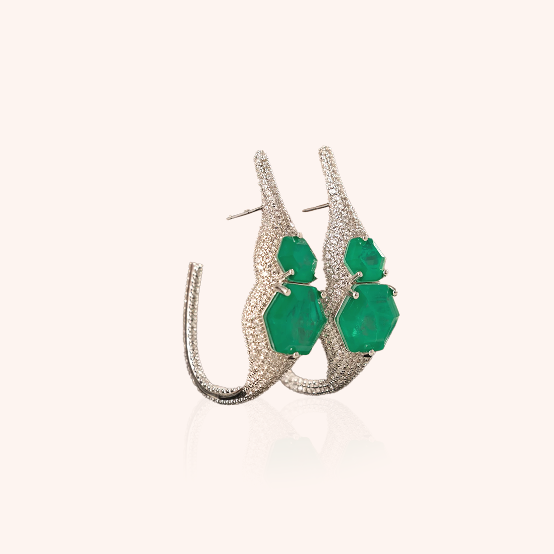 Curved Earring with Colombian Emerald Fusion and White Cubic Zirconia - White Rhodium Plated