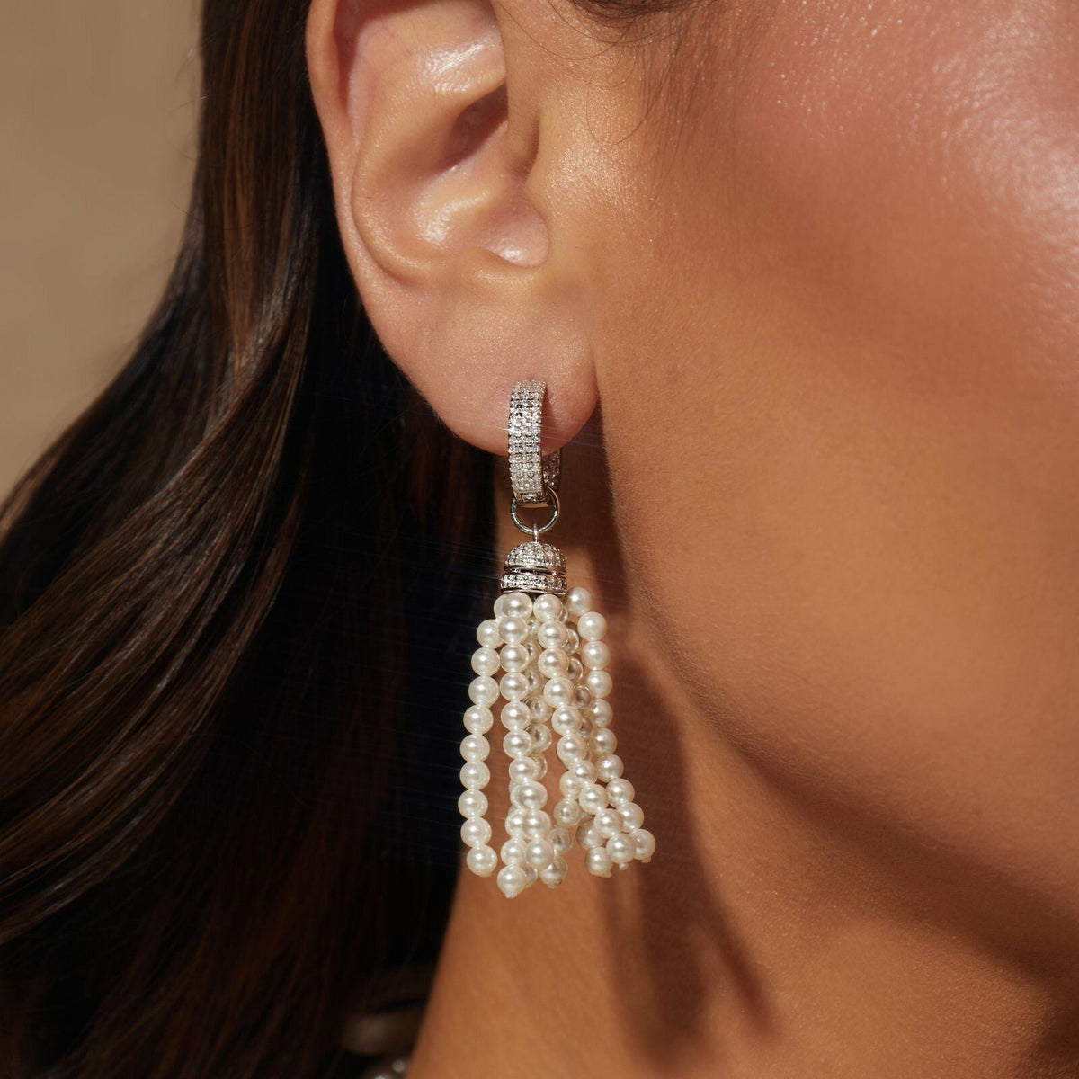 Hoop Earring with Shell Pearl Tassel and White Cubic Zirconia - 925 Silver